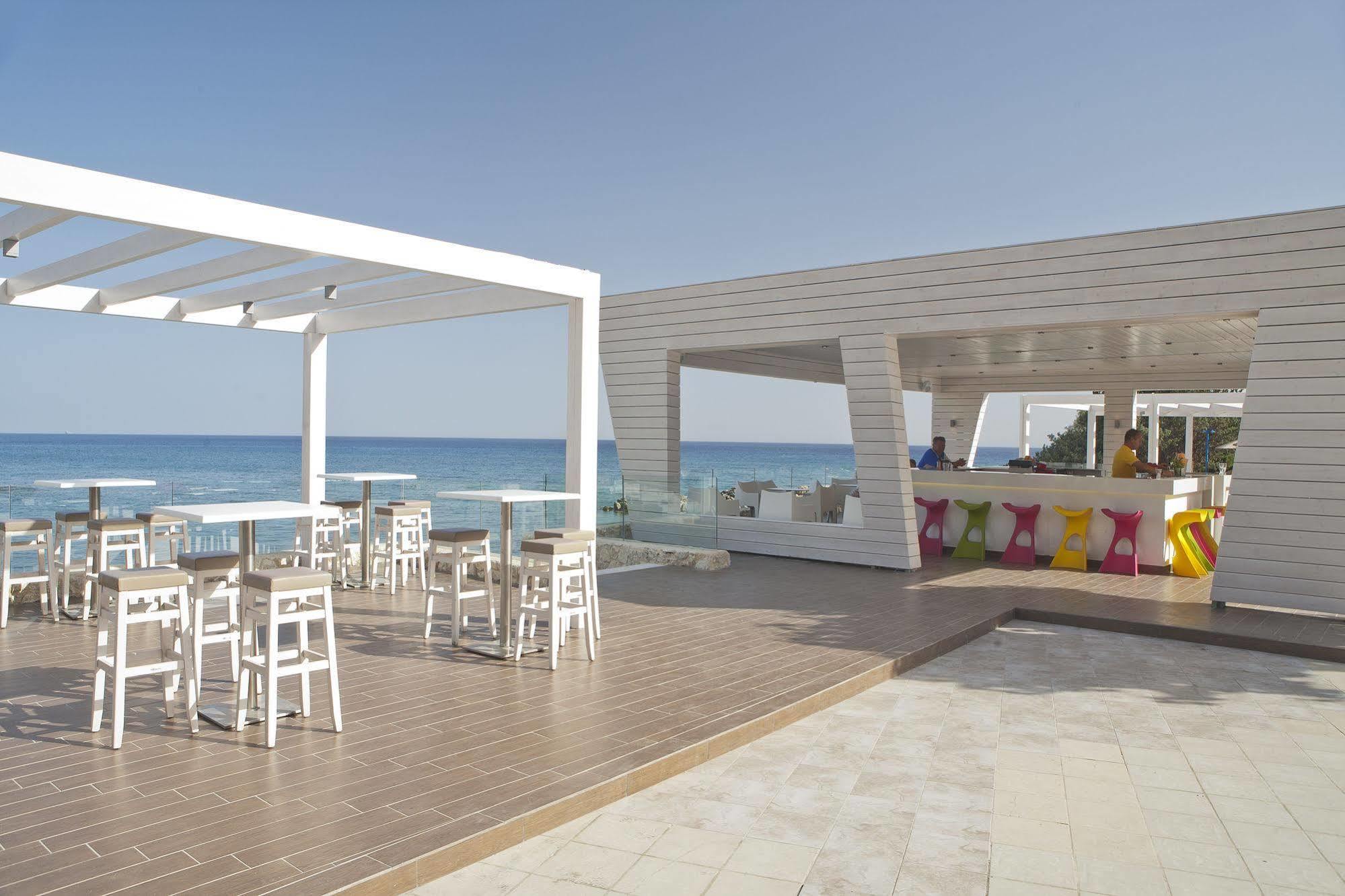 Sunrise Hotel