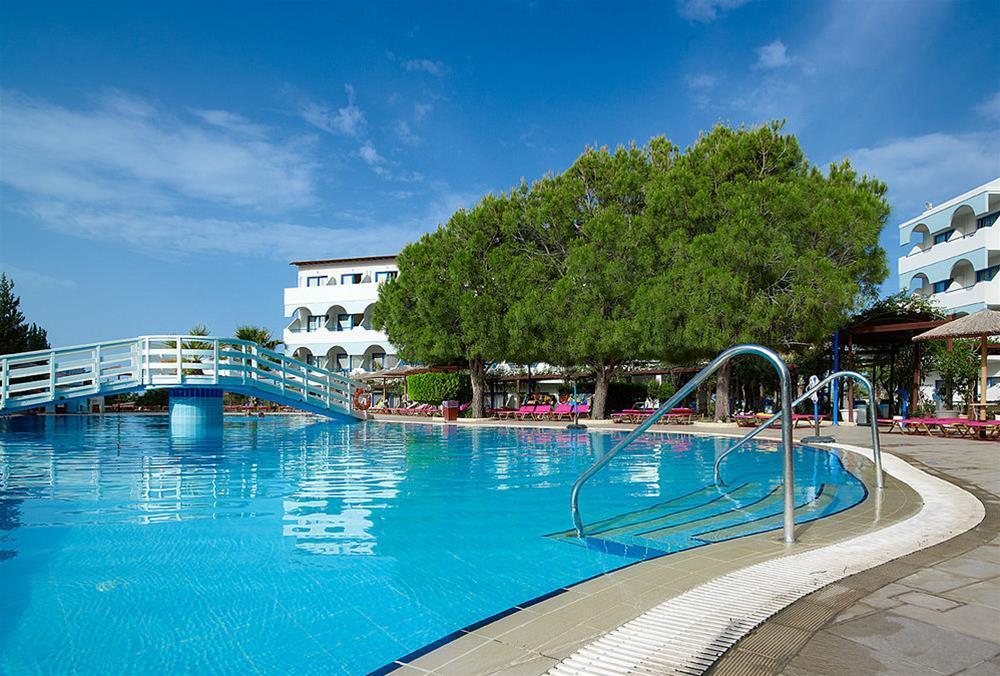 Sunrise Hotel Pefki